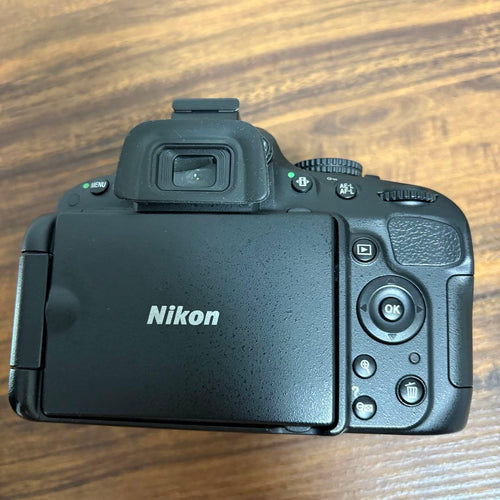 Nikon Digital Slrs D5100 18-55Mm