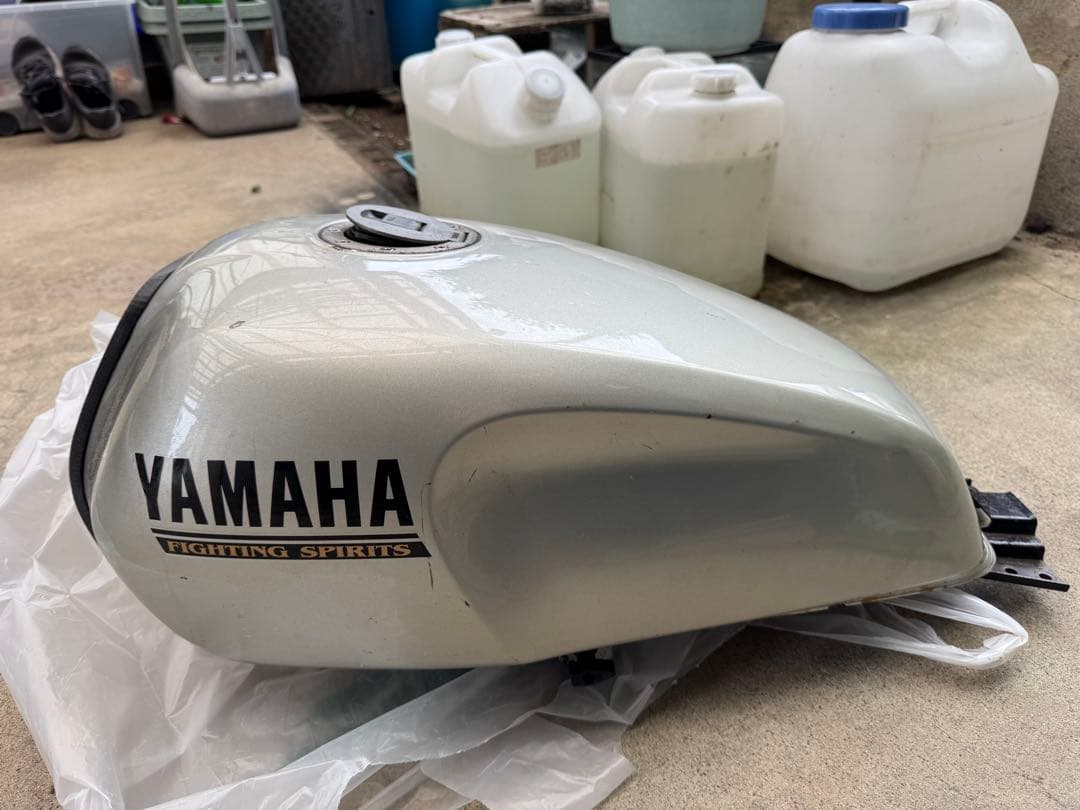 Yamaha Tanks Xjr400 4Hm