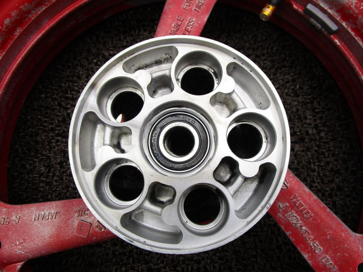 Yamaha Wheel Tzr250Rs B8962 3Xv
