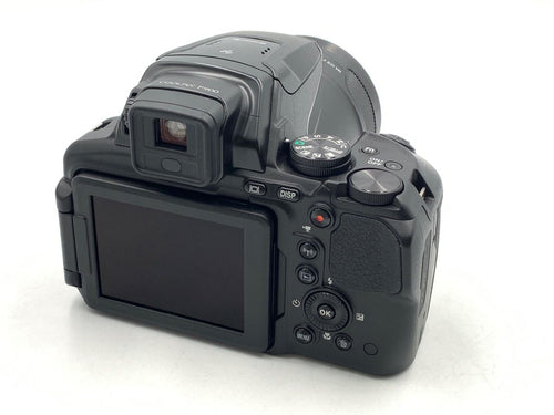 Compact Digital Camera Coolpix P900