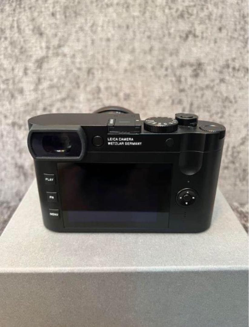 Leica Compact Digital Cameras Q2 Black 36.0 X 24.0 Mm (Dsc): Sdxc Mpeg4 400 4K