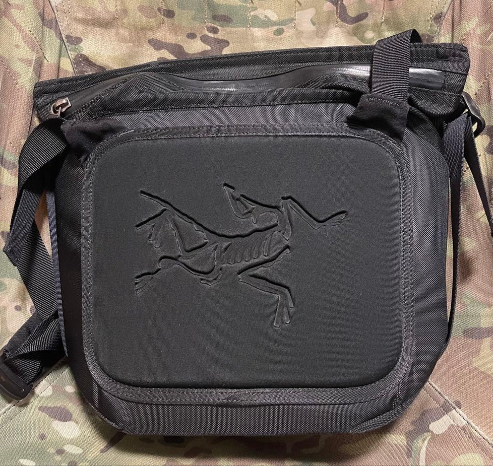 Arc'Teryx Schoudertassen 8 Zwart