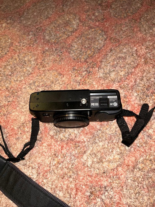 Fujifilm Mirrorless Interchangeable Lips X-E1