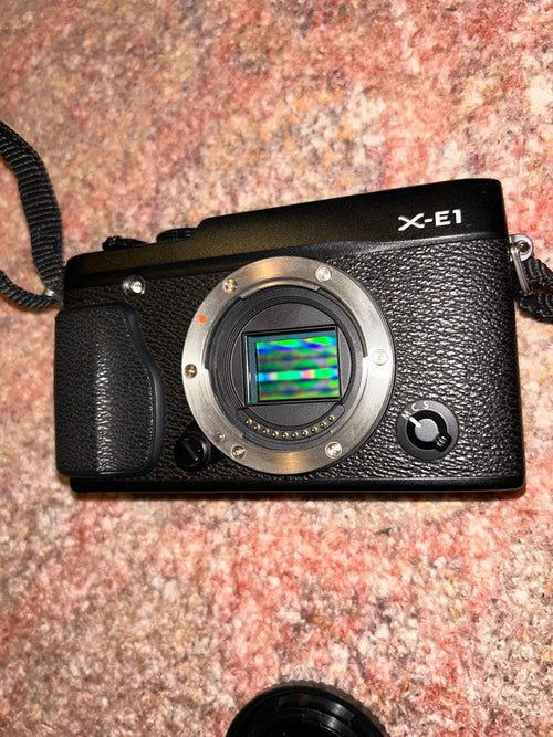 Fujifilm Mirrorless Interchangeable Lips X-E1