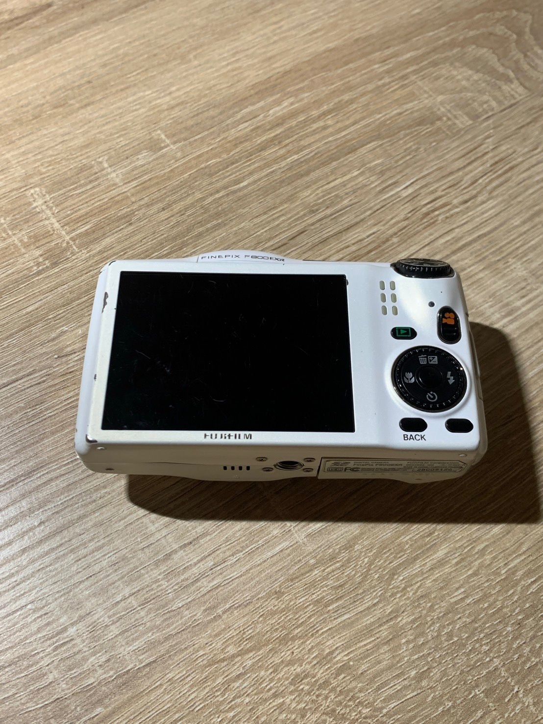 Compact Digital Camera 1881 Fujifilm Finepix F800Exr