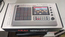 Akai Professional Sampler Mpc Live Ii Special Retro Edition