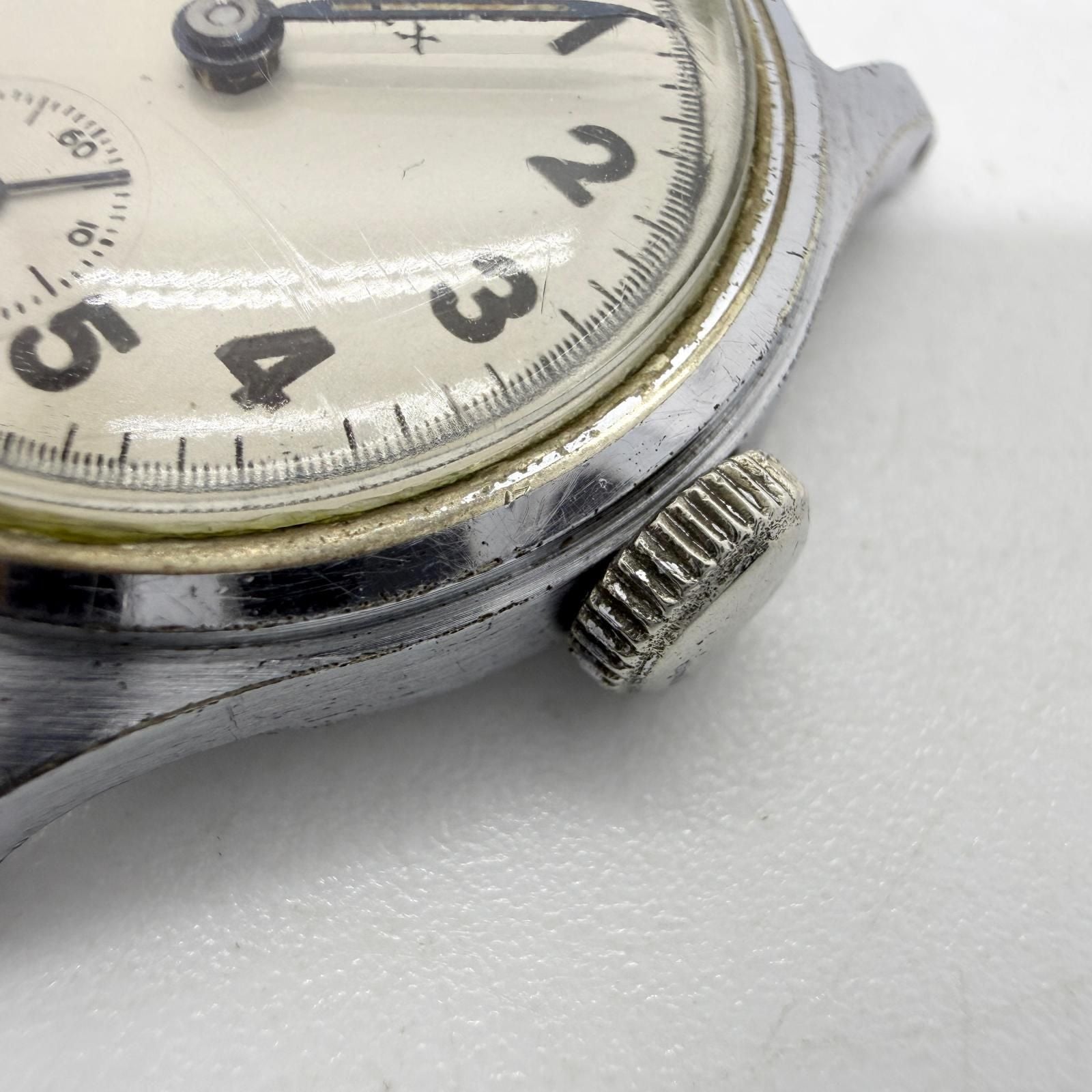 Rolex Hand -Wound Clock 1944