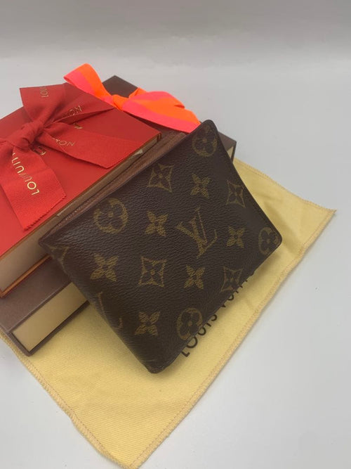 Louis Vuitton Bi-Fold Wallet