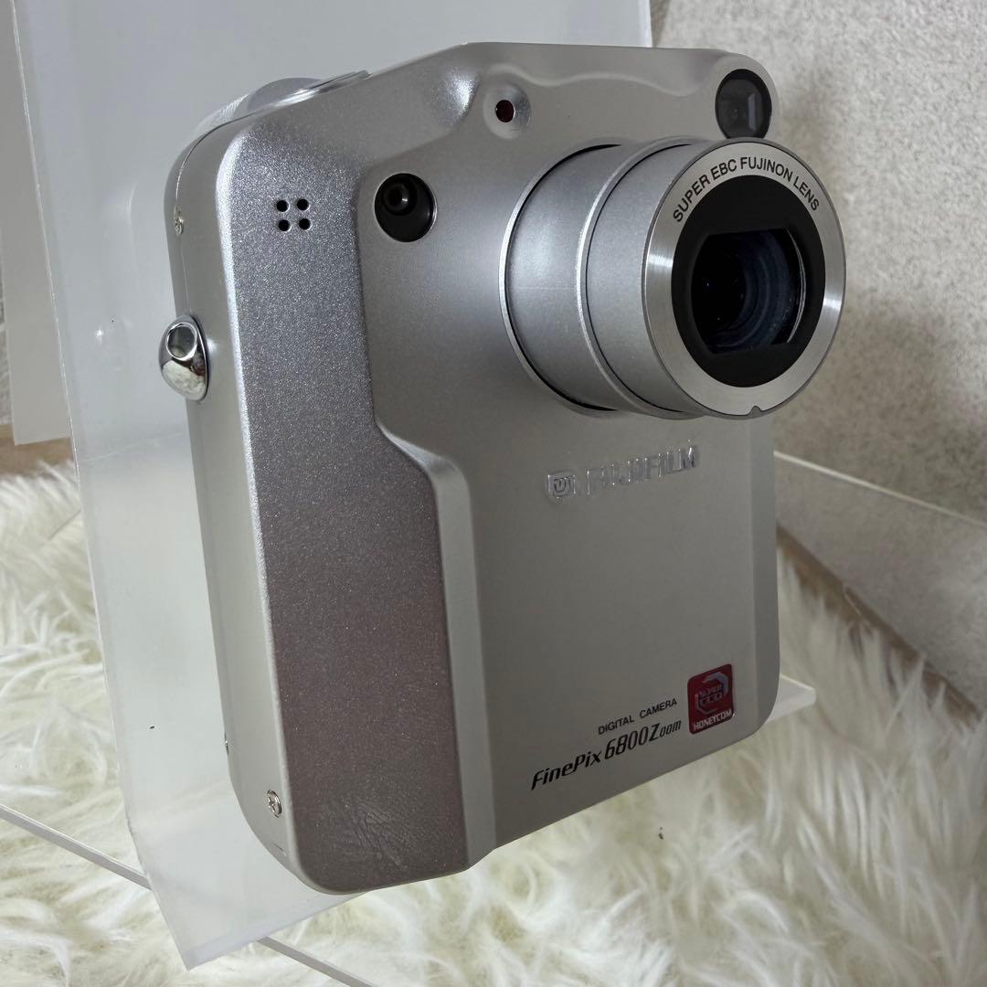Fujifilm Compact Digital Cameras Finepix6800Z