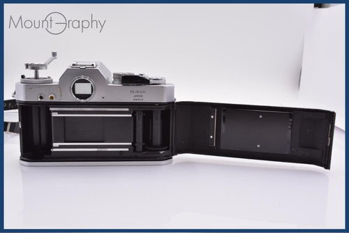 Slr Camera (Film) Nikon Nikomat El #Am6334