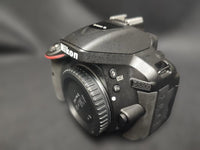 Nikon Digital Slrs D5300 18-140Mmvr