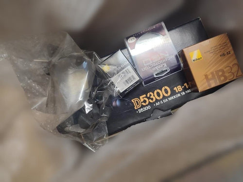 Nikon Digital Slrs D5300 18-140Mmvr