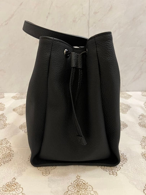 Discord Yohji Yamamoto Tote Bags