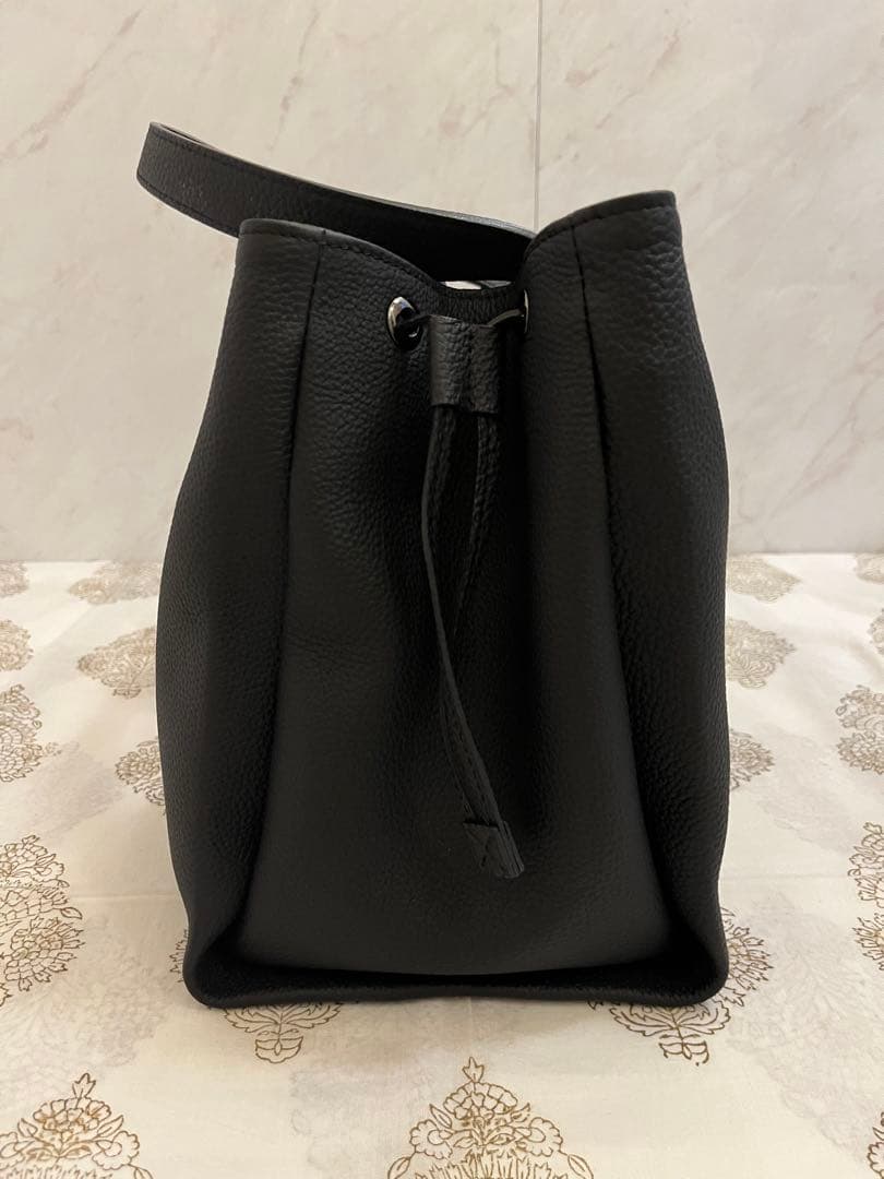 Discord Yohji Yamamoto Tote Bags