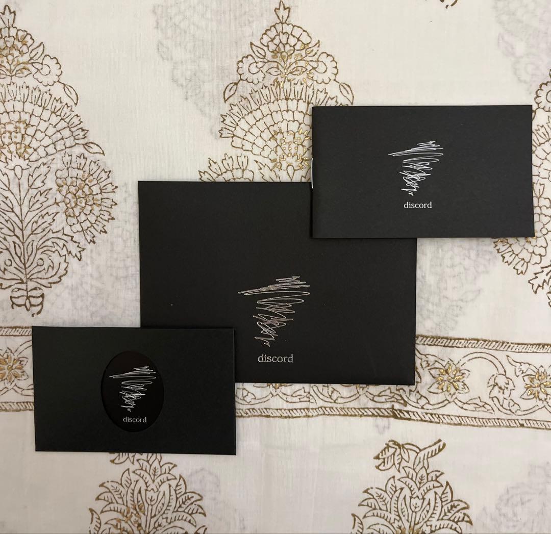 Discord Yohji Yamamoto Tote Bags