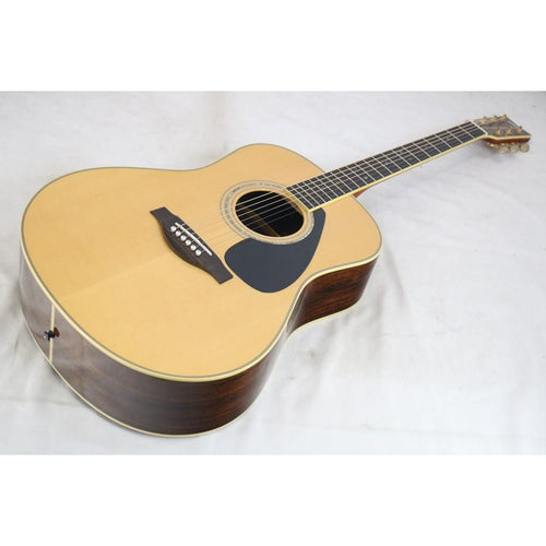 Yamaha Acoustic Guitar
