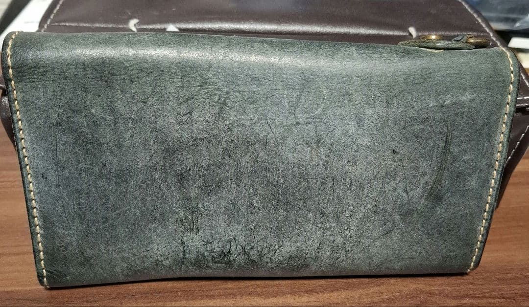 Long Wallets