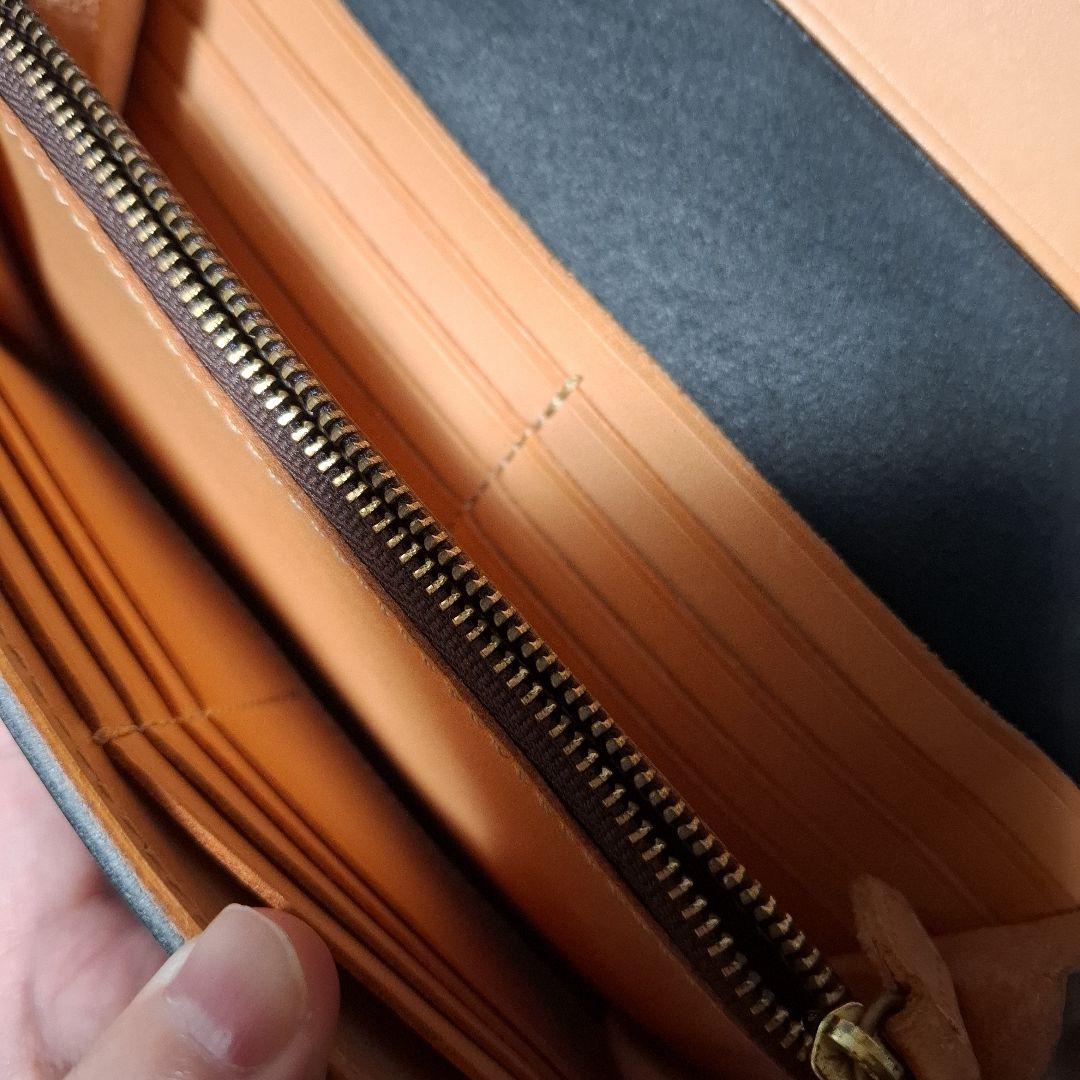 Long Wallets