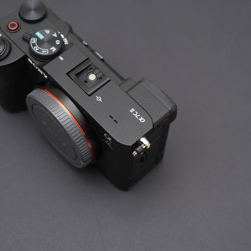 Sony Mirrorless Interchangeable Lens Cameras 7C2 25 4
