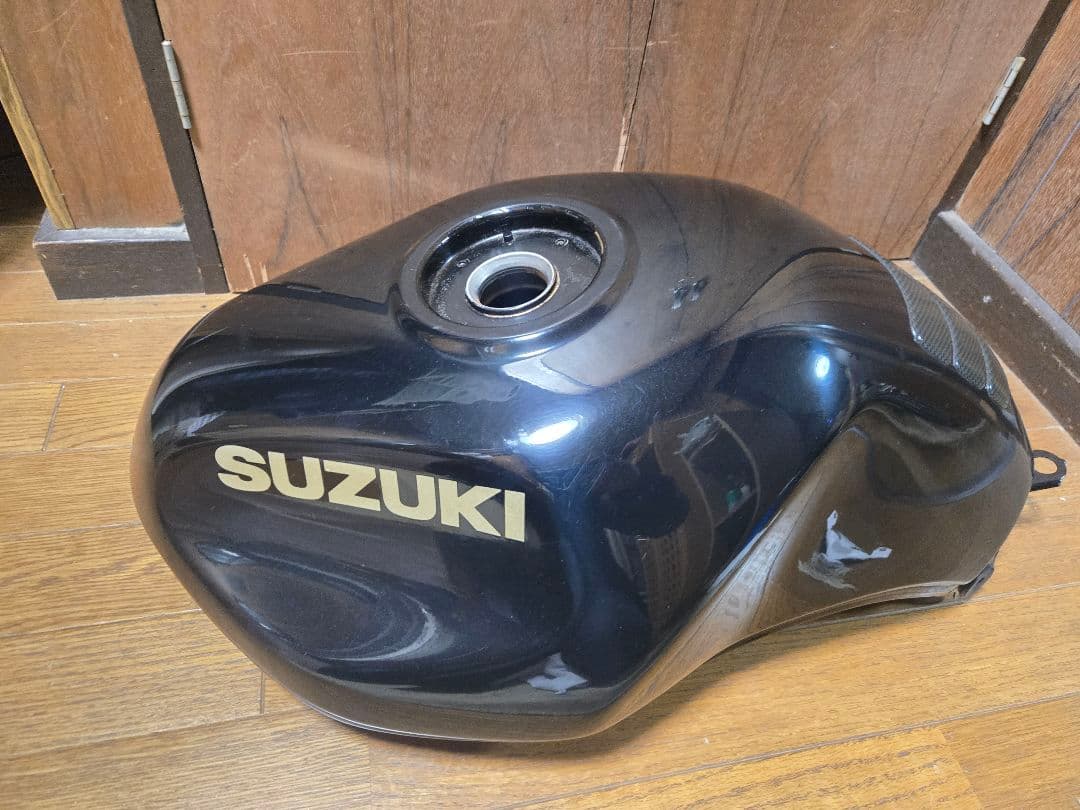 Suzuki Tanks Gsf1200