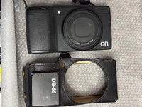 Compact Digital Camera Ricoh Gr Sh2612 26021948