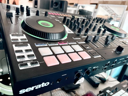 Rhythm Machines Roland Dj-808 Tr-808