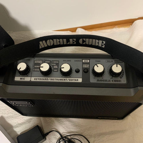 Roland Keyboard Amplifiers Mobile Cube