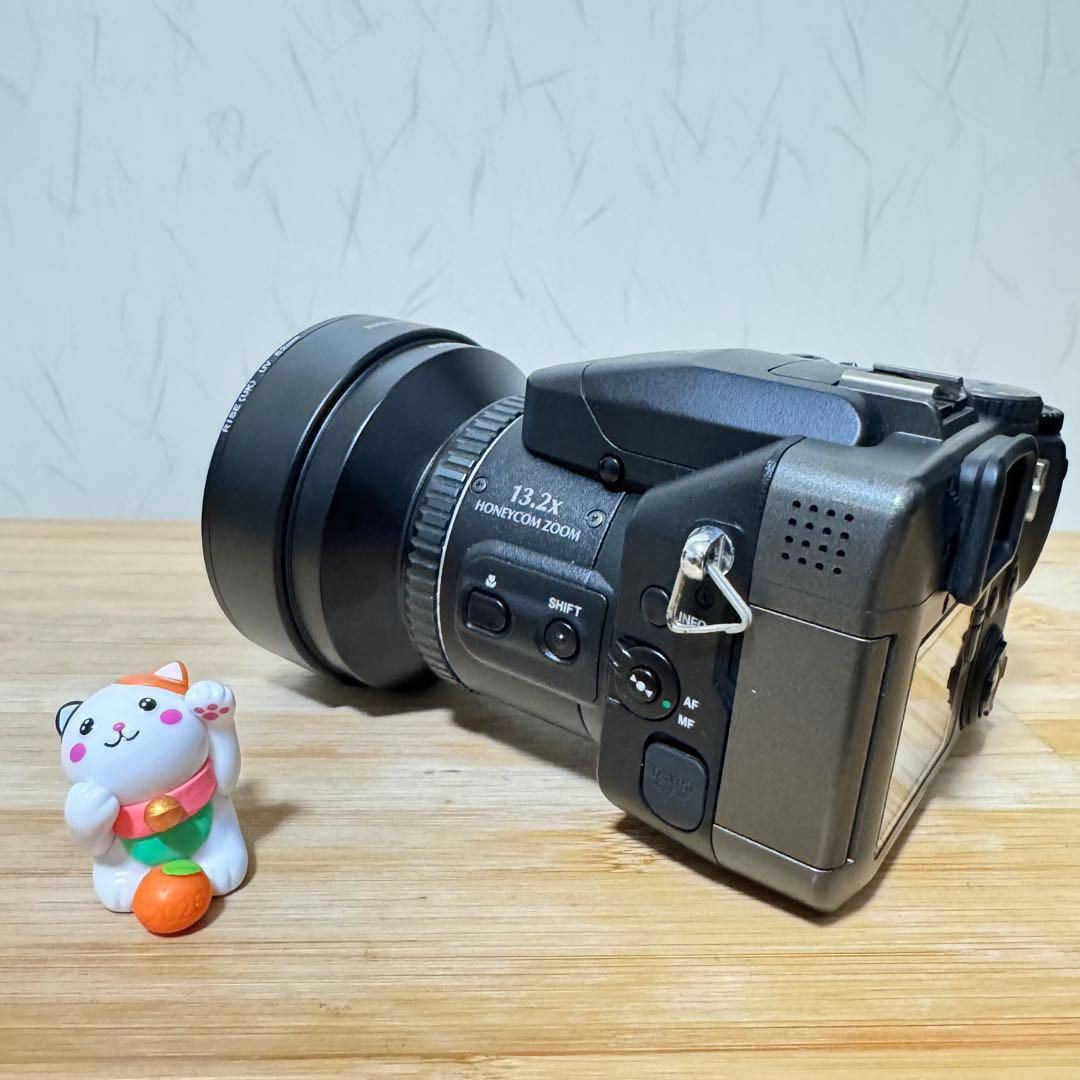 Fujifilm Compact Digital Camera Fine Pix S602