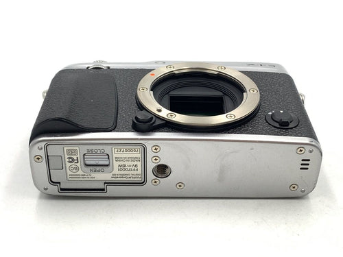 Mirrorless Interchangeable Lips X-E3