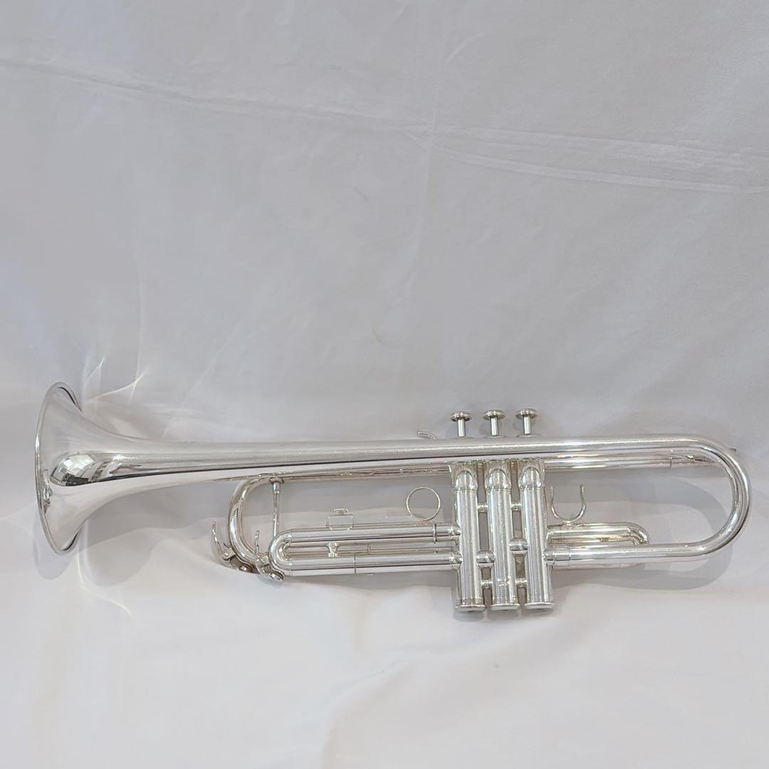 Yamaha Trumpets Ytr-2335