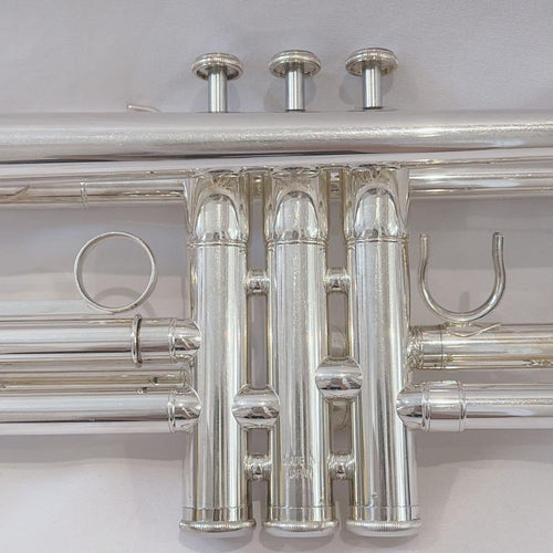 Yamaha Trumpets Ytr-2335
