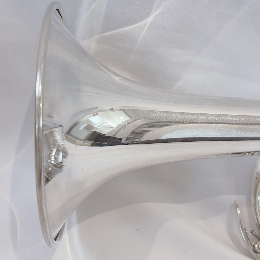 Yamaha Trumpets Ytr-2335