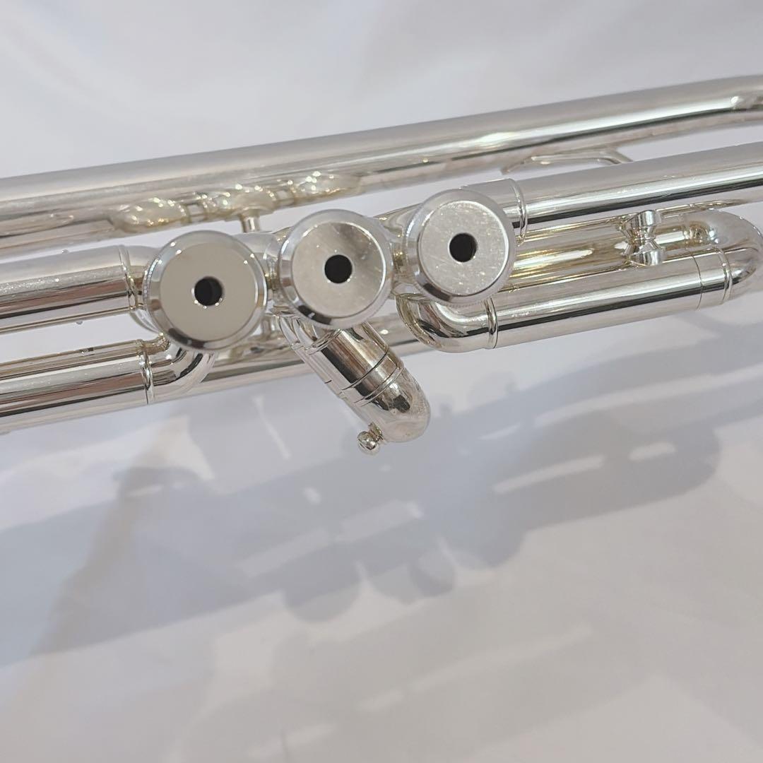 Yamaha Trumpets Ytr-2335