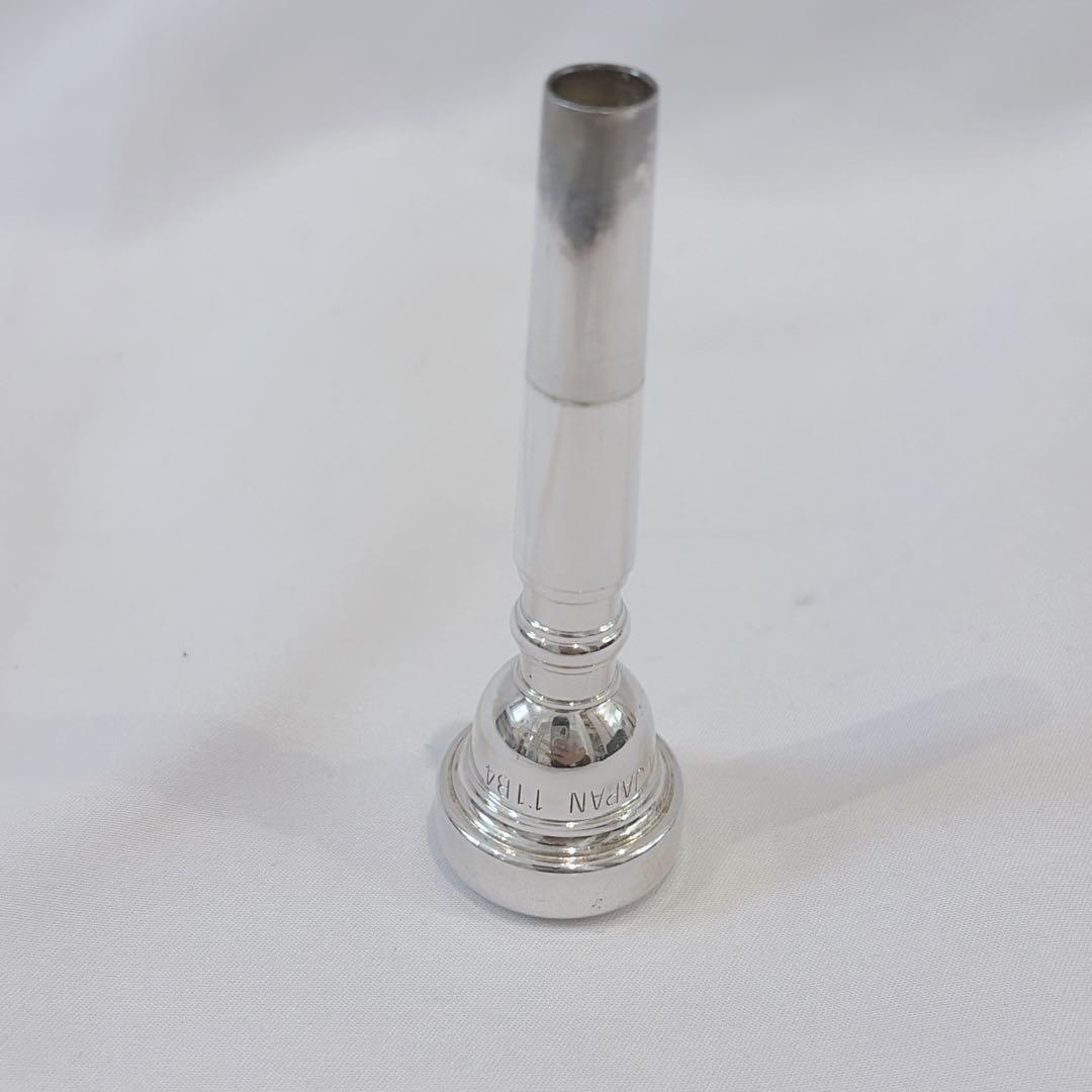 Yamaha Trumpets Ytr-2335