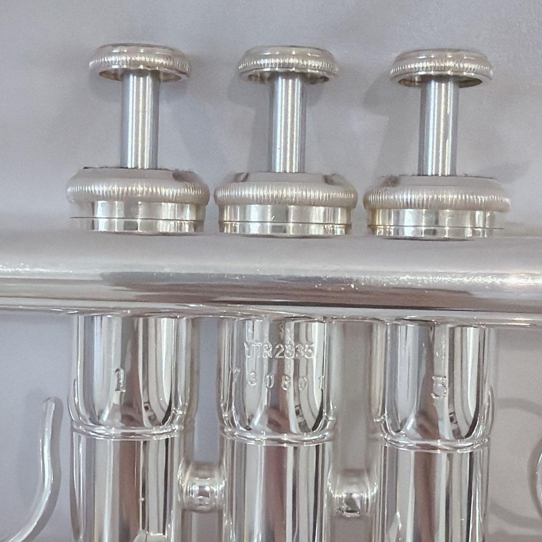 Yamaha Trumpets Ytr-2335