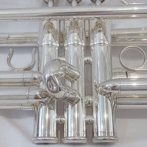Yamaha Trumpets Ytr-2335