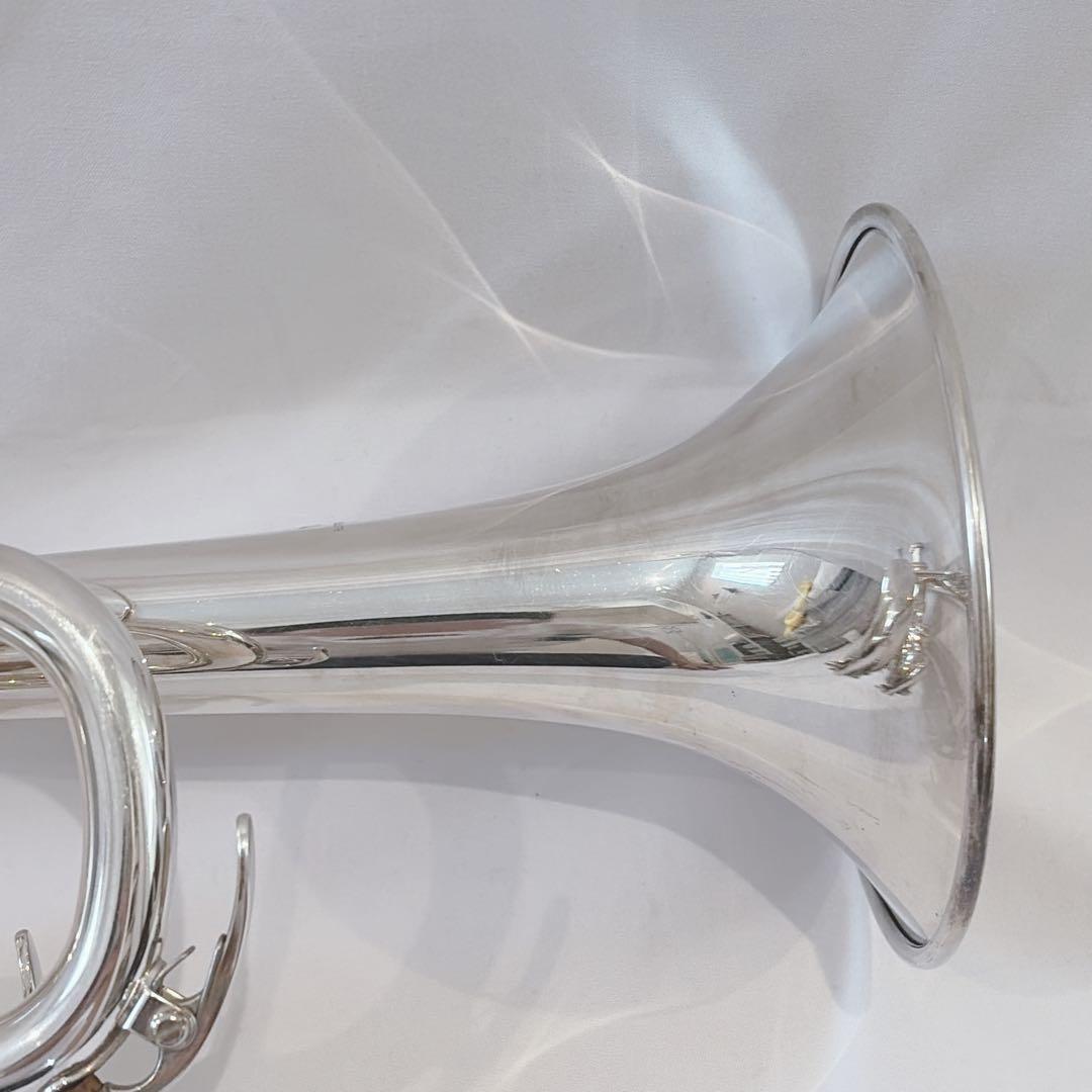 Yamaha Trumpets Ytr-2335