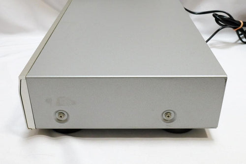 Cd Sacd Player Denon Dcd-755Ae