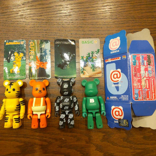 Medicom Toy Cubing Bearbrick 6 4