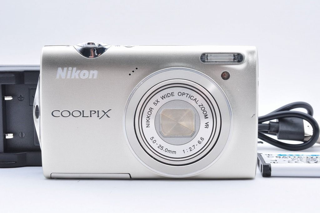 Nikon Compact Digital Camera 2 Coolpix S5100 1220 Ccd 1595