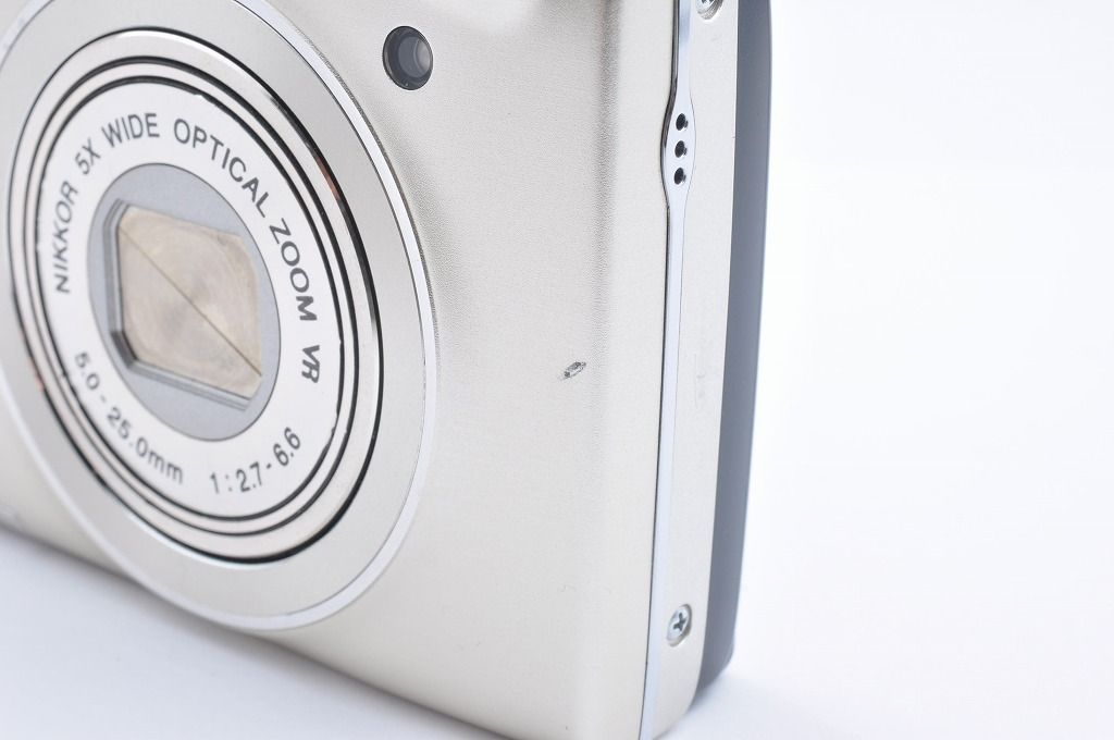 Nikon Compact Digital Camera 2 Coolpix S5100 1220 Ccd 1595
