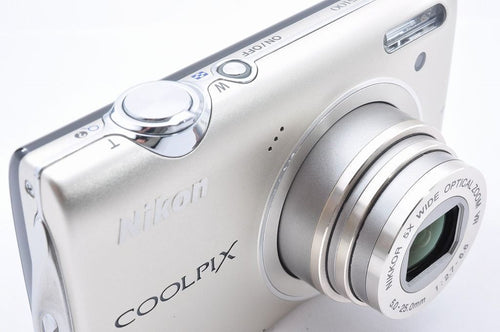 Nikon Compact Digital Camera 2 Coolpix S5100 1220 Ccd 1595