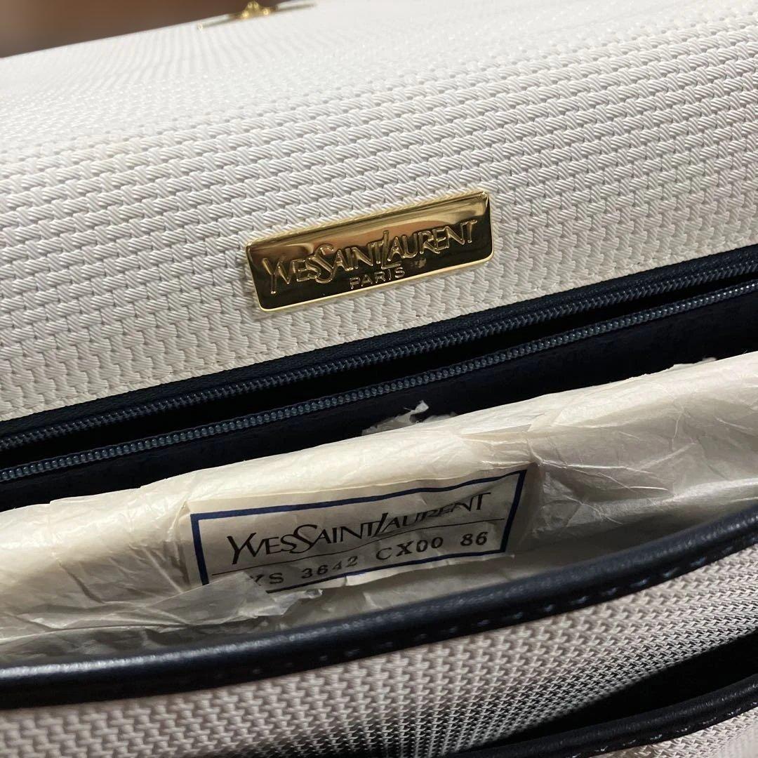 Yves Saint Laurent Shoulder Bags Ysl