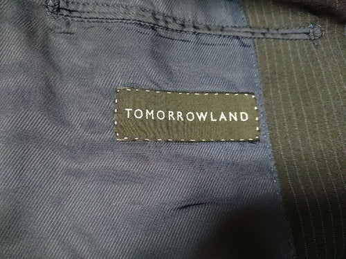 Tomorrowland Business Suits