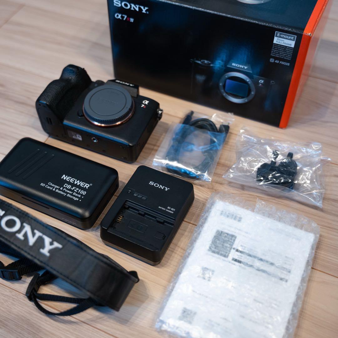 Sony Mirrorless Interchangeable Lens Cameras 7R Iv A7R4 Ilce-7Rm4