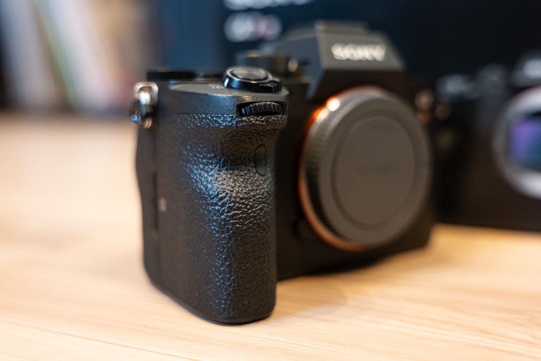 Sony Mirrorless Interchangeable Lens Cameras 7R Iv A7R4 Ilce-7Rm4