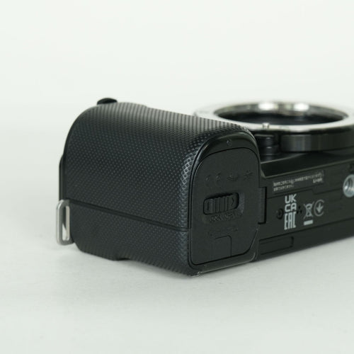 Sony Mirrorless Interchangeable Lips 2,965 Vlogcam Zv-E10 E