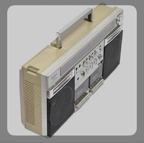 Radio And Boombox Toshiba Rt-S87 Bombeat