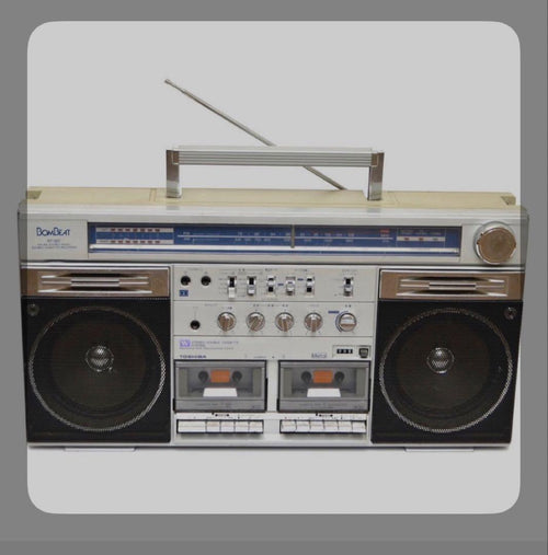 Radio And Boombox Toshiba Rt-S87 Bombeat