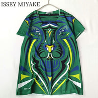 Issey Miyake Short-Sleeve T